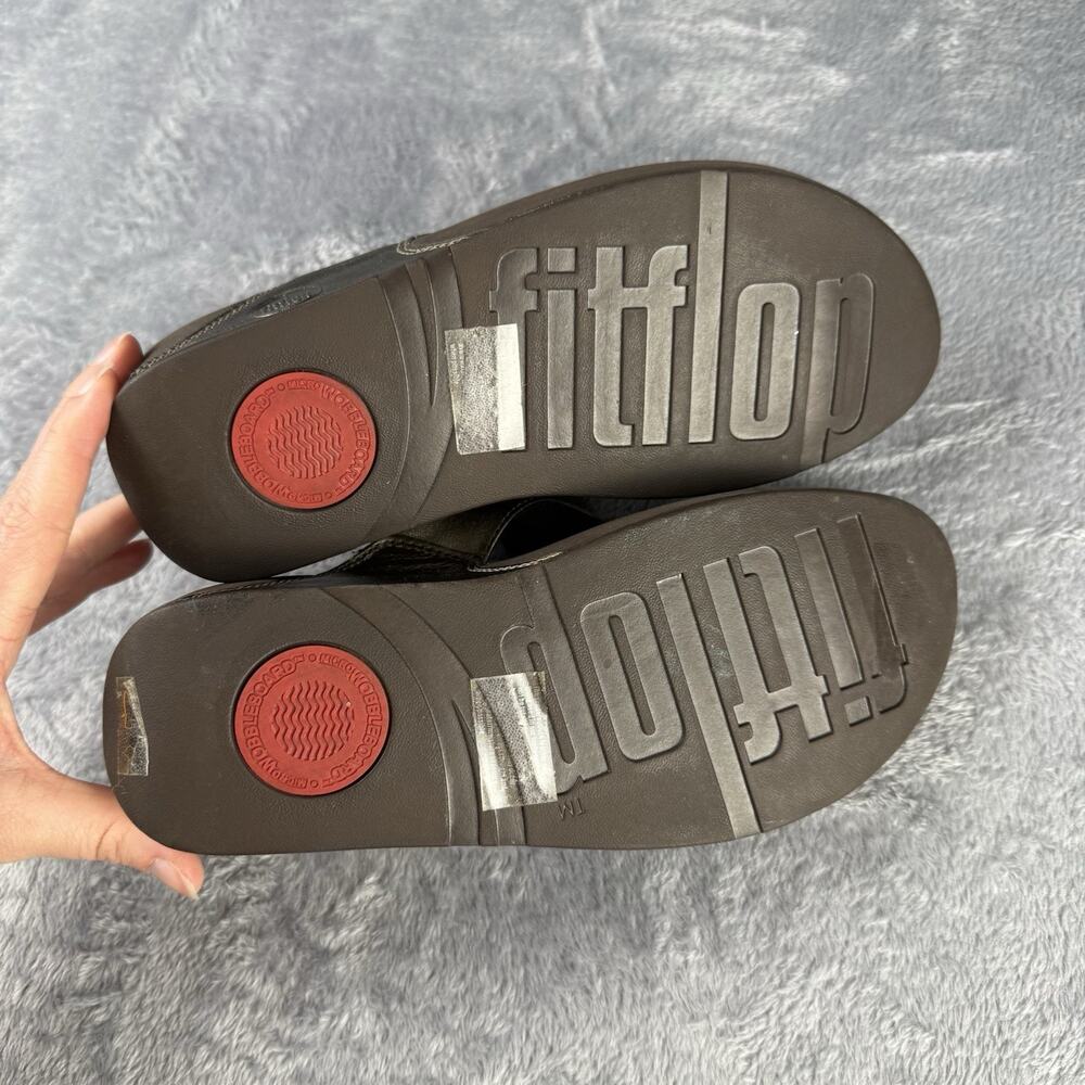 Fitflop Metallic Bronze Thong Sandals with Shimmery Upper - Picture 7 of 7